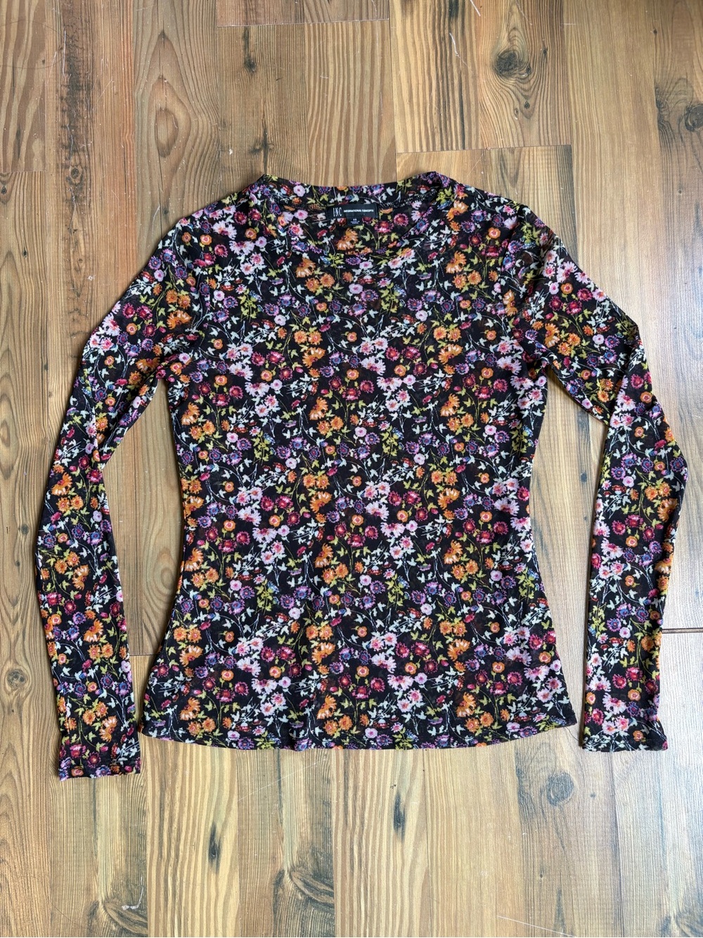 Inc. Black Floral Long-Sleeve Mesh top Sz XS